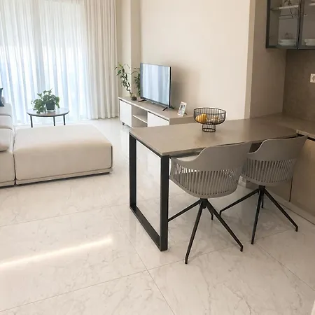 Sea Breeze Apartment Golem (Tirana)