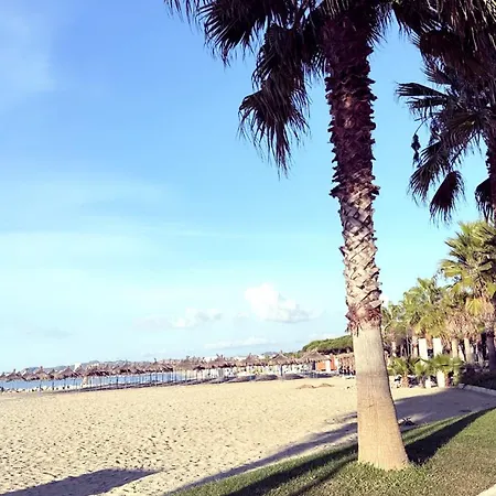 Apartment Sea Breeze