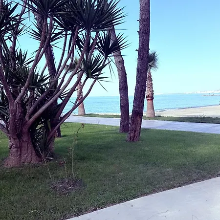 Apartment Sea Breeze
